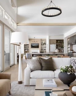 Abbey Silk Fringe Pillow Cover -Decoration Specialty Shop Abbey Silk Fringe Pillow Cover Wagner