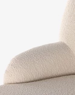 Berrett Chaise Lounge -Decoration Specialty Shop BerrettChaiseLounge MFRN2506 NAT OS D5