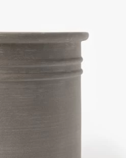 Bolton Ceramic Planter -Decoration Specialty Shop BoltonCeramicPlanter MDCR2461 GRY 11 D1