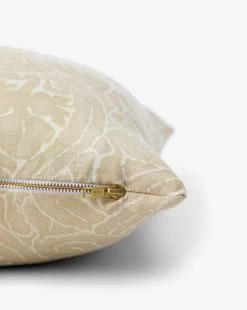 Daria Pillow Cover -Decoration Specialty Shop DariaPillowCover MPLW1231 CAM 22x22 D1