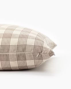 Glendale Pillow Cover -Decoration Specialty Shop GlendalePillowCover MPLW1109 BWN 22x22 D1