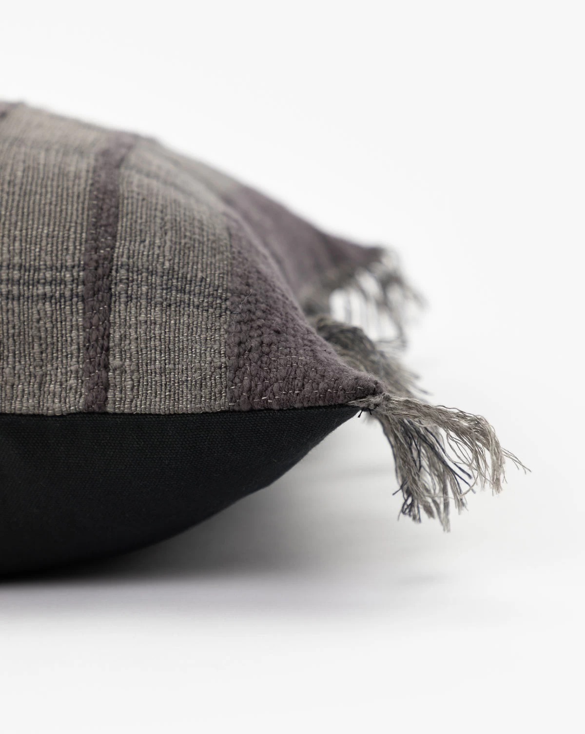 Jonan Pillow Cover 4 Jonan Pillow Cover - Image 4