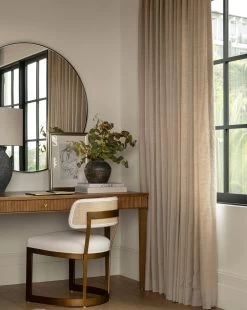 Pieter Console 8 Pieter Console -Decoration Specialty Shop Mishurda Batch5 7 8eb55f0a e93e 4023 a373 be5cad11fb85