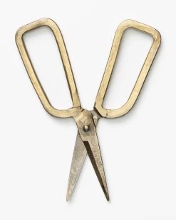 Squared Brass Scissors -Decoration Specialty Shop SquaredBrassScissors MDCR2514 BRS OS D1 cc9a07b3 745e 43e3 a2f5 a3bae52dbc39