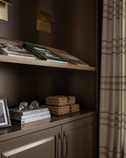 Corinne Woven Box -Decoration Specialty Shop Summer Templated 210