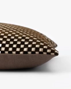 Tommen Pillow Cover -Decoration Specialty Shop TommenPillowCover MPLW1402 BWN 14x20 D1 T