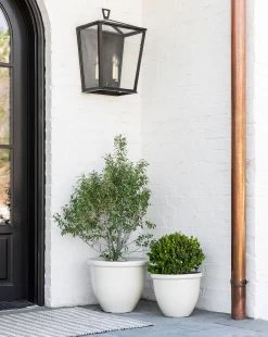 Glossy Cream Garden Pots (Set Of 3) -Decoration Specialty Shop catalogue2020 101