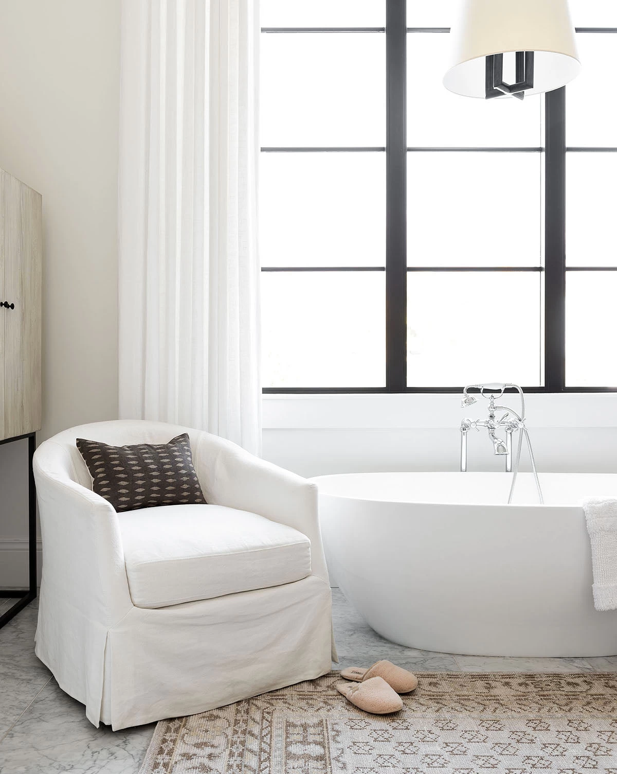 Holden Swivel Chair 4 Holden Swivel Chair - Image 4