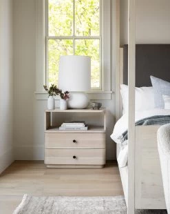 Sumava Table Lamp -Decoration Specialty Shop catalogue21 20 009ad36b 0bdd 414b b1b9 4ae121989fe0