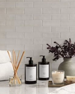 Salt & Sea Hand Lotion -Decoration Specialty Shop cilian templated 1 d288a945 3790 4b7c bf1a 4f44ce56e121