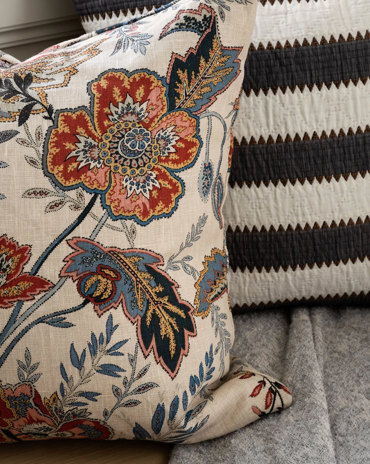 Elwynne Floral Pillow Cover 2 Elwynne Floral Pillow Cover - Image 2