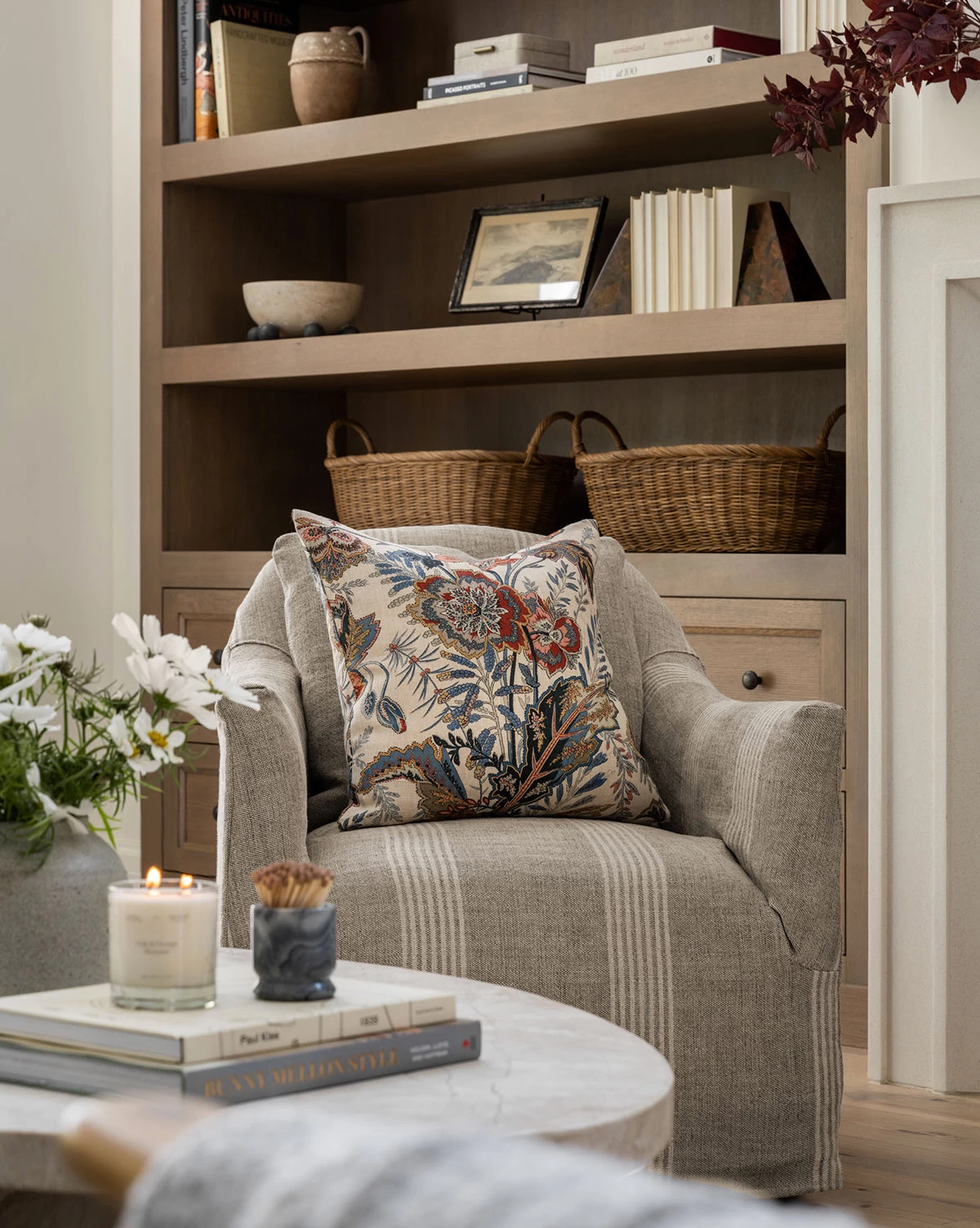 Elwynne Floral Pillow Cover 3 Elwynne Floral Pillow Cover - Image 3