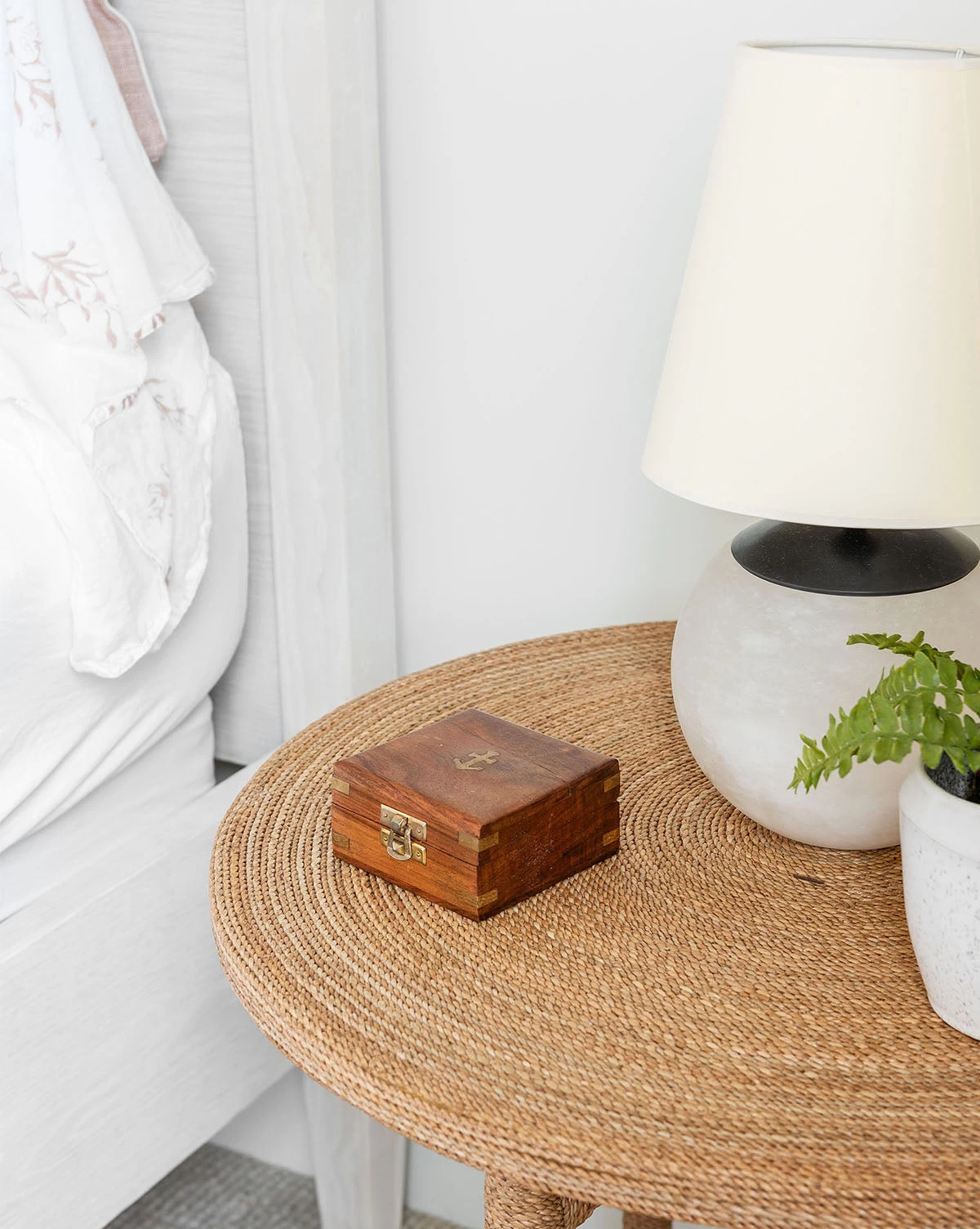 Moody Side Table 4 Moody Side Table - Image 4