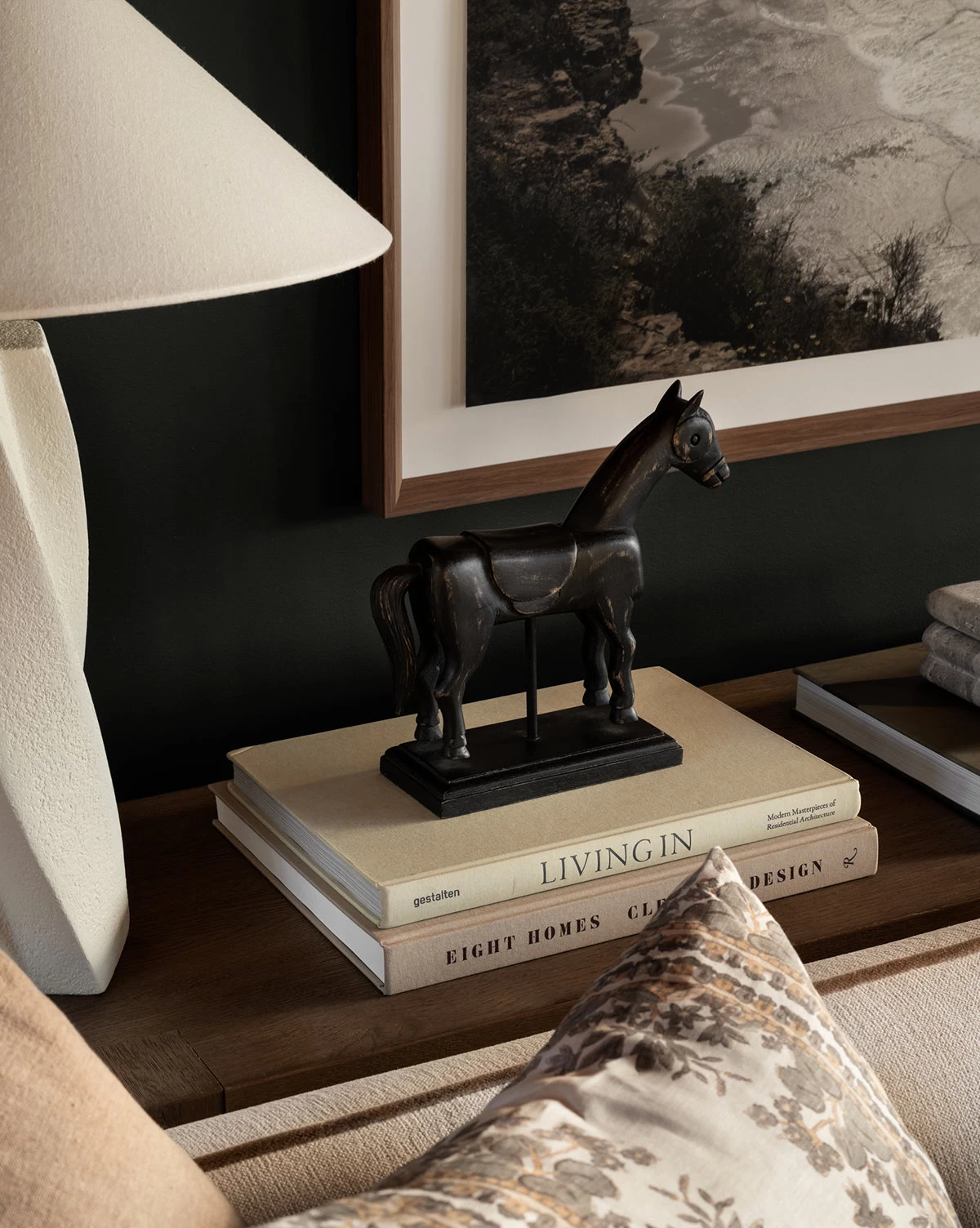 Equestrian Pedestal Object 2 Equestrian Pedestal Object - Image 2