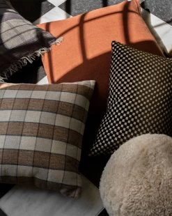 Tommen Pillow Cover -Decoration Specialty Shop winter templated 54 e892ab97 2d6a 4ad6 863f 10f684db5301